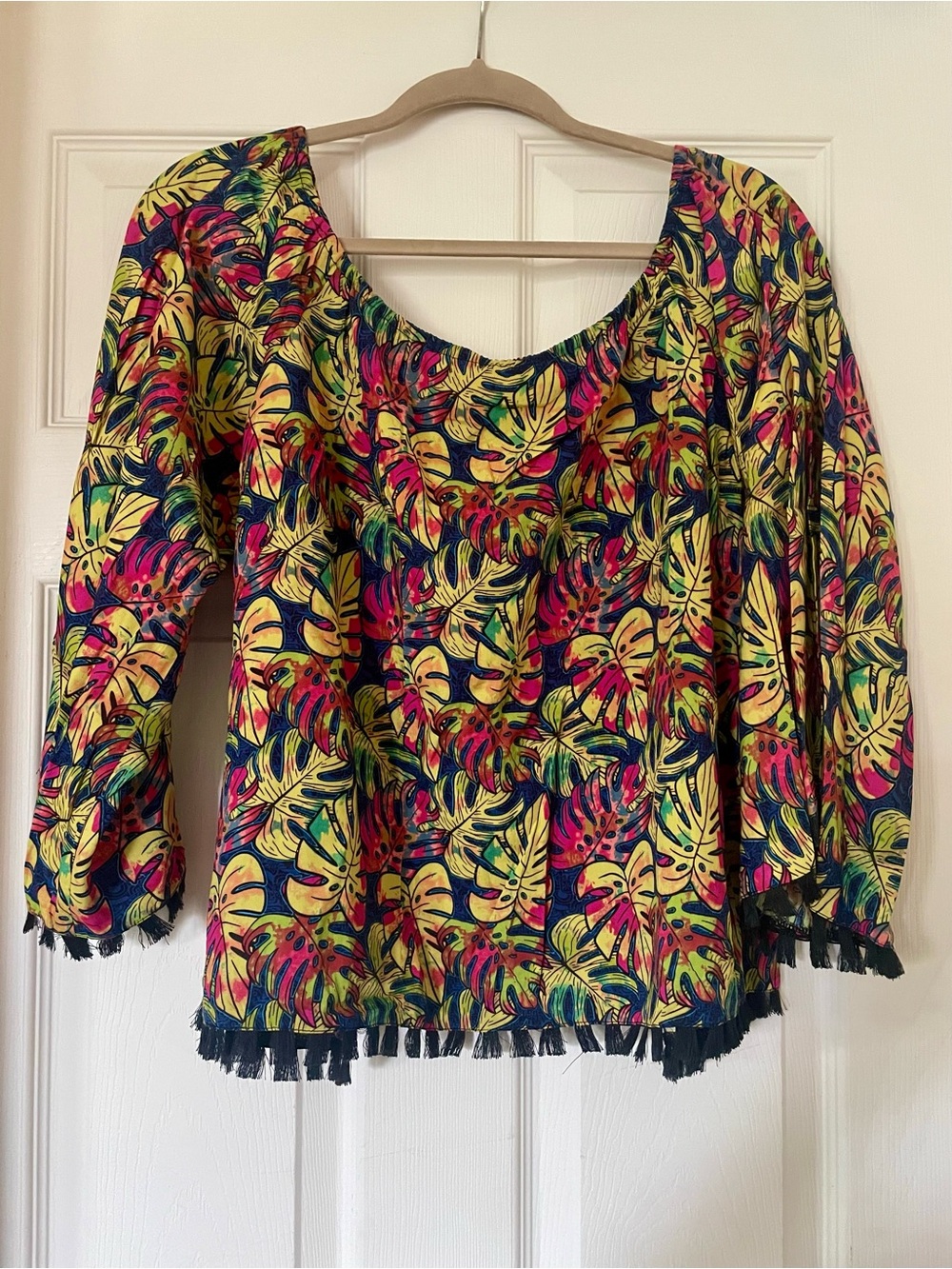 Tropical Leaf Off-Shoulder Blouse in Yellow Multicolor